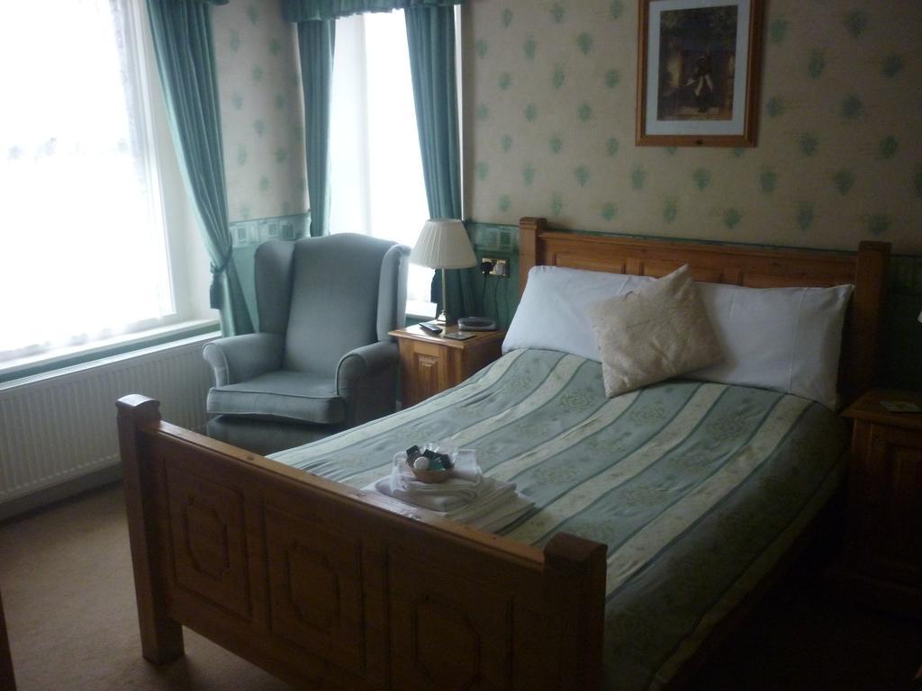 Ashwood Grange Bed & Breakfast Torquay Exterior photo